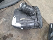 MACAN     2022 Air Cleaner 1771117 picture