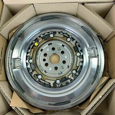 232002B590 DUAL MASS FLYWHEEL FOR HYUNDAI KIA SONATA ELANTRA VELOSTERTUCSON picture