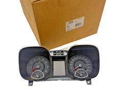 OEM 2013 Chevrolet Malibu Speedometer Instrument Cluster KPH 22932755 picture