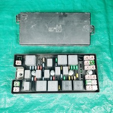 07 08 Ford Mustang Fuse Box Engine Bay Multifunction Junction Block picture