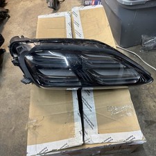 2024-2025 Porsche Macan Front Right Passenger Matrix Headlight DRL OEM 95C941020 picture