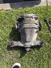 1998-2000 LEXUS LS 400 A/T OPEN REAR DIFERENTIAL CARRIER 3.266 RATIO OEM picture