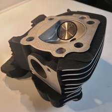 HARLEY DAVIDSON EVO -- FRONT CYL. HEAD -- 16721-84C --- TAKE OFF picture