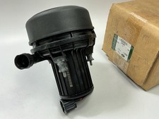 NEW C2P3932 OEM Secondary Air Injection Pump (smog Pump) For 05-09 Jaguar XK/XKR picture