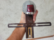 RARE 1937 OLDSMOBILE TAILLIGHT ASSEMBLY W/LICENSE PLATE LIGHT GUIDE 320784 picture