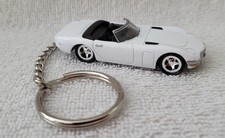 Keychain 1967 Toyota 2000GT Convertible White James Bond 007  '67 Rare Key Chain picture