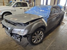 Used Deck Lid fits: 2018 Chrysler 300 w/o spoiler rear view camera Grade A picture