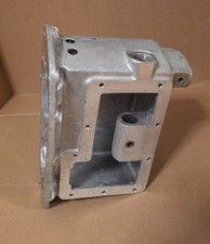 Lamborghini Miura shift box housing 2402861 picture