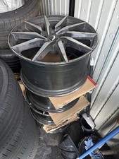 OEM Aston Martin Vantage Wheels Set of 4 picture
