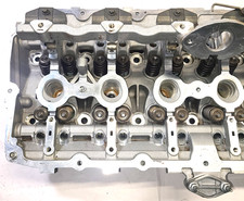 06-13 BMW N52B30 CYLINDER HEAD - 7535325 - OEM USED -   picture
