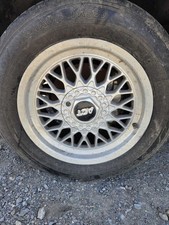 Wheel 15x6-1/2 Diamond Spoke Fits 88-93 XJS 1711230 picture
