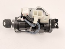 2011-2016 Hyundai ELANTRA IGNITION SWITCH LOCK CYLINDER W/ KEY OEM picture