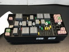 2007-2008 Ford Mustang Engine Fuse Box Assembly OEM With Warranty picture