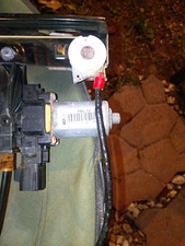• Motor Unit: cylindrical electric motor with a barcode s• picture