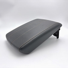 2018-2021 Chevy Traverse Center Console Lid Armrest Black Leather OEM 84323324 picture