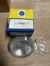 New Vintage GE 4502 Sealed Beam Aircraft Lamp 28V 50W PAR36 Genuine Made in USA picture
