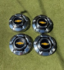 VINTAGE 1967-72 CHEVY TRUCK 1/2 TON DOG DISH POVERTY HUBCAPS EXTRA NICE  C10 picture