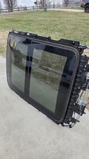 2019 - 2026 ACURA RDX SUNROOF PANORAMIC ROOF FRAME W/ GLASS OEM PARCHMENT_EN picture
