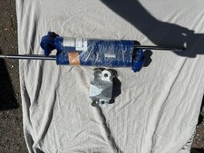Steeda proaction s550 mustang shocks picture