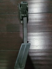 USED & Tested 2005-2006 Dodge Ram 1500/2500/3500 Accelerator Pedal 53032753AC picture