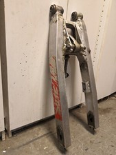 1983 HONDA CR250 SWINGARM CR 250 SWING ARM SWINGING ARM PIVOT LINK picture