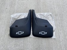 NOS GM 2002-2009 Chevy Trailblazer Front Splash Guards Mud Flaps 12497726 picture