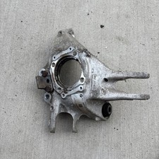 2015 - 2020 BMW F80 F82 F83 M3 M4 REAR LEFT WHEEL HUB KNUCKLE ASSEMBLY OEM 8K picture