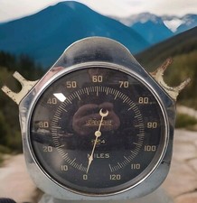 1934 1935 CHRYSLER AIRFLOW AIRSTREAM SPEEDOMETER ODOMETER GAUGE VERY RARE picture