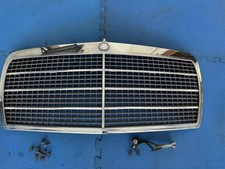 1984 - 1991 Mercedes 300SEL 350SDL 420SEL 560SEL Hood Grill W126 OEM picture