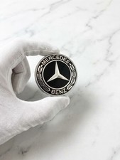 FRONT HOOD MERCEDES BENZ BLACK EMBLEM LAUREL WREATH BADGE 57MM AMG. picture