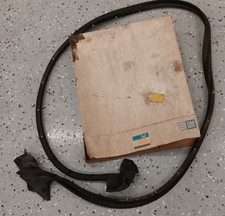 NOS 1973-77 EL CAMINO CHEVELLE  SPRINT LEMANS CUTLASS RT DOOR WEATHERSTIP picture