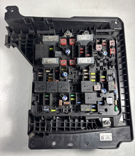 2018 FREIGHTLINER CASCADIA MAIN POWER DISTRIBUTION MODULE FUSE BOX A06-90283-000 picture