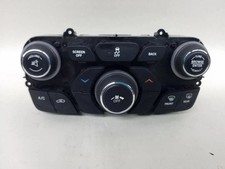 2015 - 2017 Chrysler 200 AC Heater Climate Temperature Control AssemblyManualOEM picture