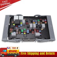 Engine Wiring Harness Junction Block for Chevrolet GMC Yukon Suburban Fuse Box picture