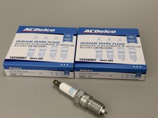 SET OF 8 AC DELCO 41-993 IRIDIUM SPARK PLUGS  (19256067) picture