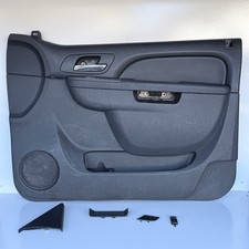 2010-14 Chevrolet Tahoe Silverado Right Passenger Side Interior Door Trim Panel picture