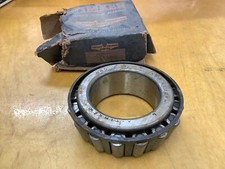 TIMKEN# 560 -NORS TAPERED ROLLER Bearing- BOX IS BEATEN UP BUT BEARING IS NEW picture