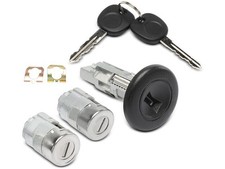 For 2001-2006 Chevrolet Silverado 1500 Door Lock Cylinder Set APR 25949JZFX picture