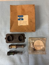NOS Mopar 2808578 Master Cylinder Repair kit 1969-1971 B,C,E Body Cuda Charger.. picture