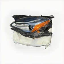 MASERATI QUATTROPORTE HEADLIGHT LEFT 2018-2021 2022 2023 2024 670100621 LED OEM picture