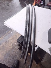 91-95 ACURA LEGEND SEDAN LEFT FRONT WINDSHIELD MOLDING TRIM NEEDS PAINT  CLIPS picture