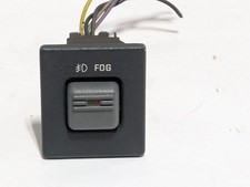 95-00 CHEVY GMC SUBURBAN TAHOE OEM FOG LIGHT LAMP SWITCH 99 98 97 TRUCK picture