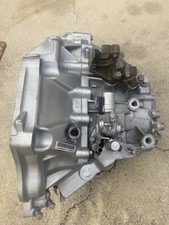 ACURA / Honda k24a2 TSX 6 SPEED transmission / Gear Box with selector and bracke picture