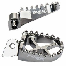 Tusk Billet Aluminum Race Foot Pegs:KAWASAKI KX250F/450F 2006–2023-Motocross picture
