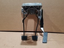 94-97 Dodge Ram 2nd Gen Pickup Truck 5 spd Clutch Pedals Manual Trans NV4500 picture