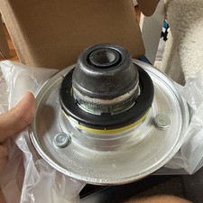 Suspension Strut Mount Beck/Arnley 101-8200 picture