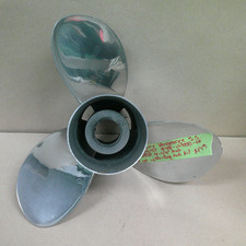 Used Mercury Vengeance 70140HP 13x18 Pitch Stainless Propeller  48169881 G2U picture