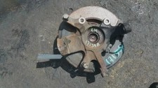 2001-2004 Nissan Xterra 4x2 Front Left Driver Spindle Knuckle Assembly OEM picture