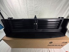 Genuine OEM Nissan Radiator Shutter Assembly 62330-9BU0B New Part picture