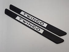 Pair of original Renault Twingo III (2014-2024) door trim picture